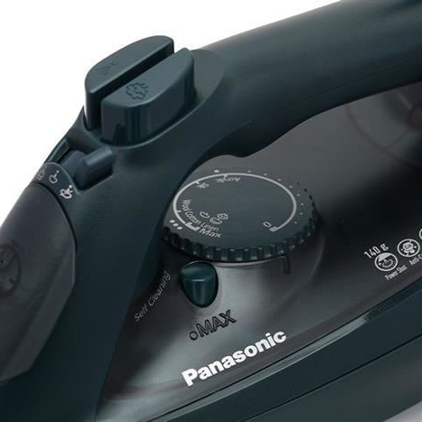 Bàn là hơi nước Panasonic NI-U450GRA