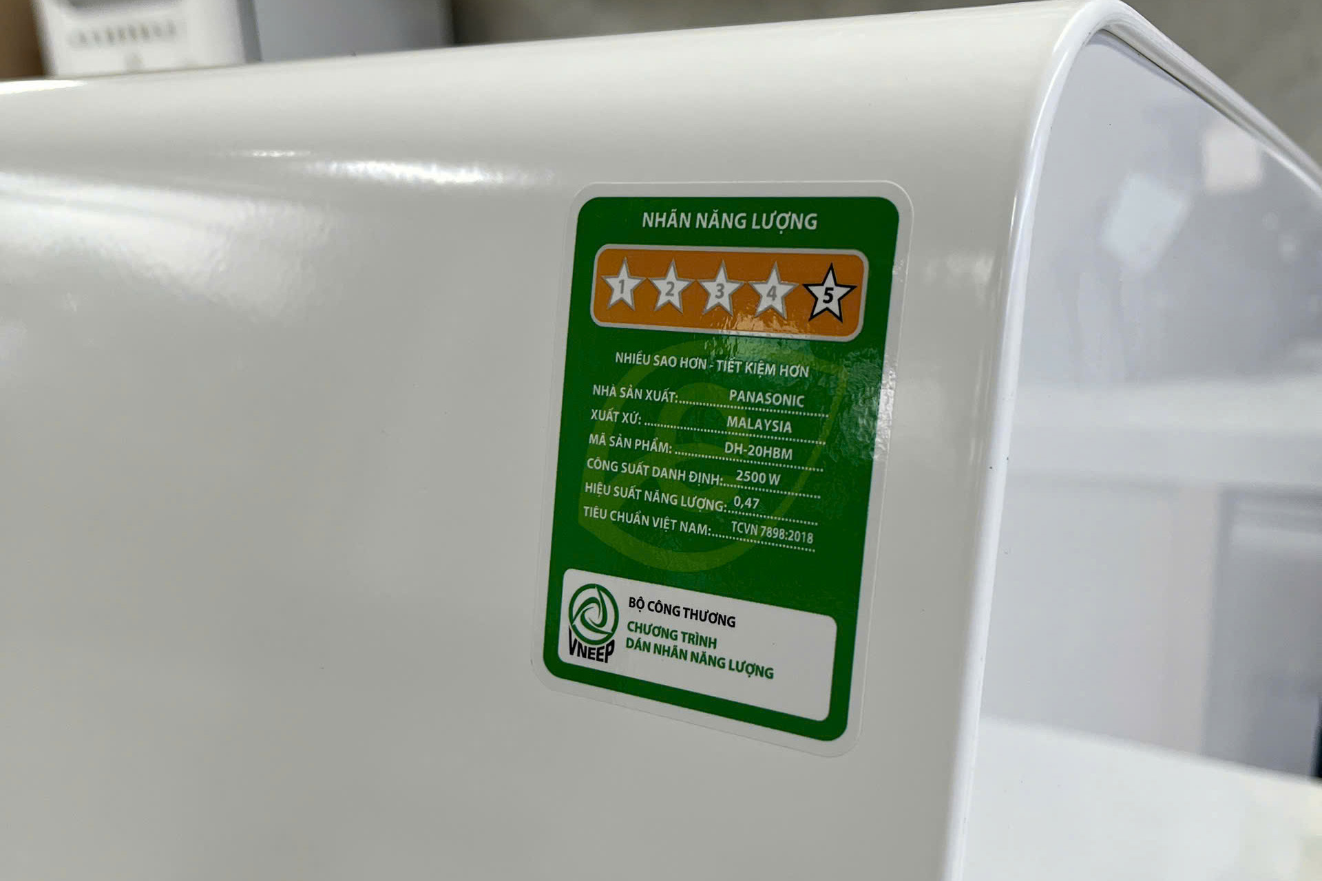 Bình nóng lạnh Panasonic 20L DH20HBM