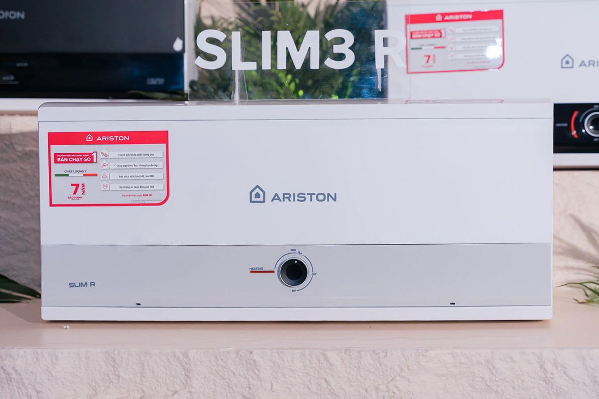 Bình nóng lạnh 1 đèn Ariston 30 lít SLIM3 30R AG+