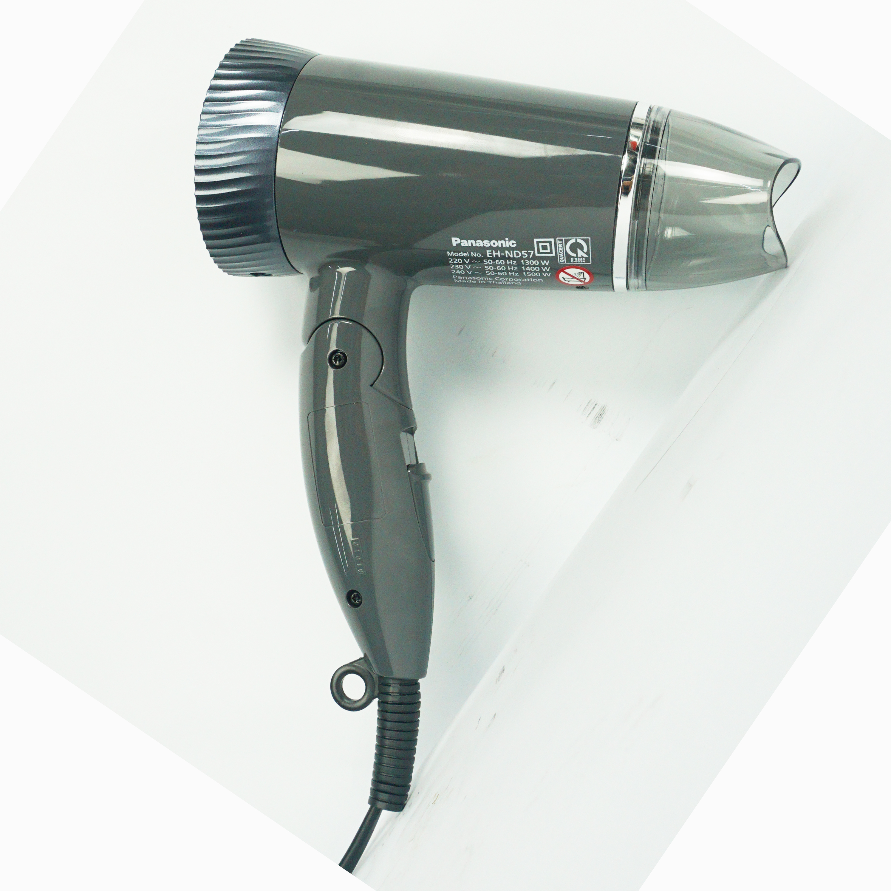Máy sấy tóc Panasonic EH-ND57-H645 công suất 1500w