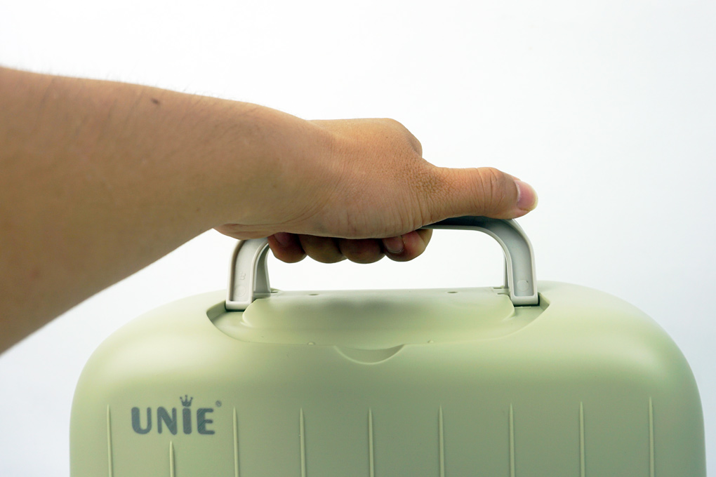 Hộp cơm điện giữ nhiệt Unie UV-B1